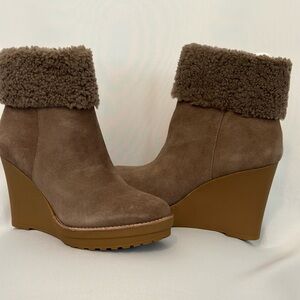 Lauren Ralph Lauren Steph Women’s Taupe Suede Shearing Trim Booties